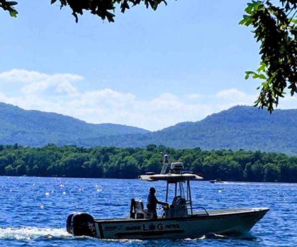 Lake Boating Guide Enjoy Summers Boating On The Lake!