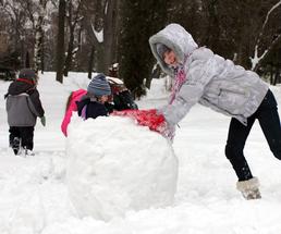 kids playing outside in winter