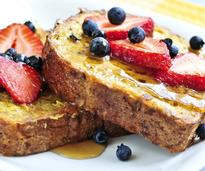 french toast with strawberries and blueberries
