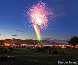 summer fireworks lake george