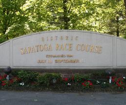 saratoga race course entrance sign
