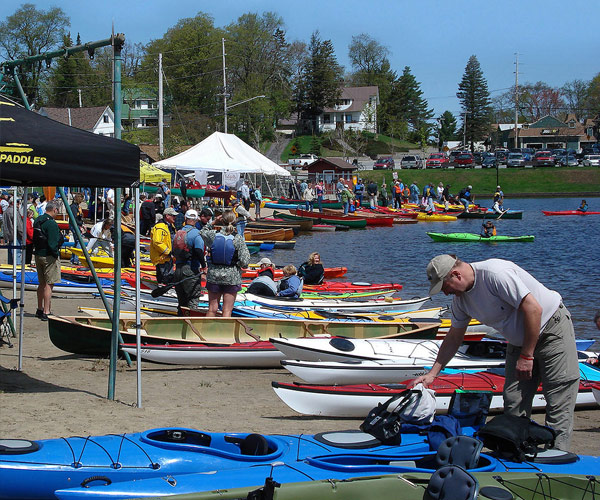 Guide To Adirondack Paddling - Canoeing, Kayaking, Rafting, Paddlefest