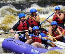 people whitewater rafting