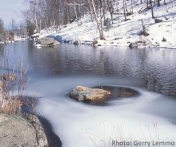 lower cascade lake in winter
