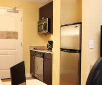 kitchenette in towneplace suites