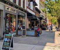 broadway in saratoga in summer