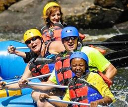 people whitewater rafting