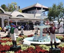 racetrack fountain