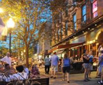 downtown Saratoga at night