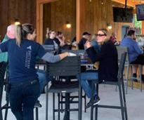 patio dining at druthers