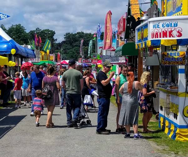 county fair food vendor