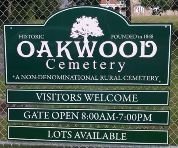 oakwood cemetery sign