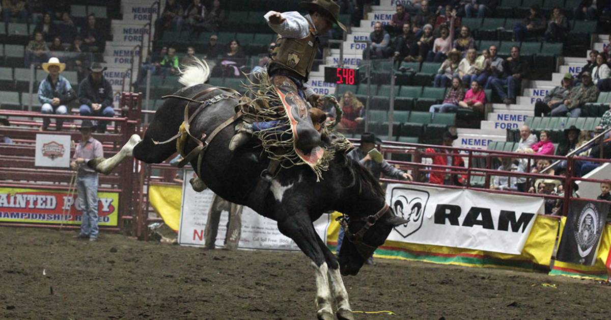 saddle bronc riding event