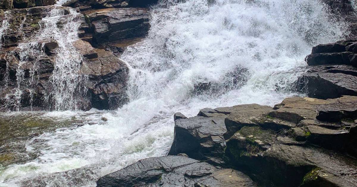 waterfall over rocks