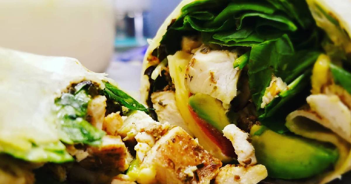 healthy chicken wrap