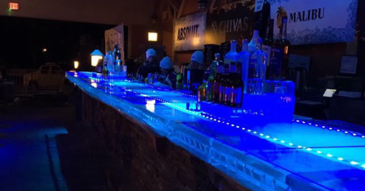 round lake ice bar