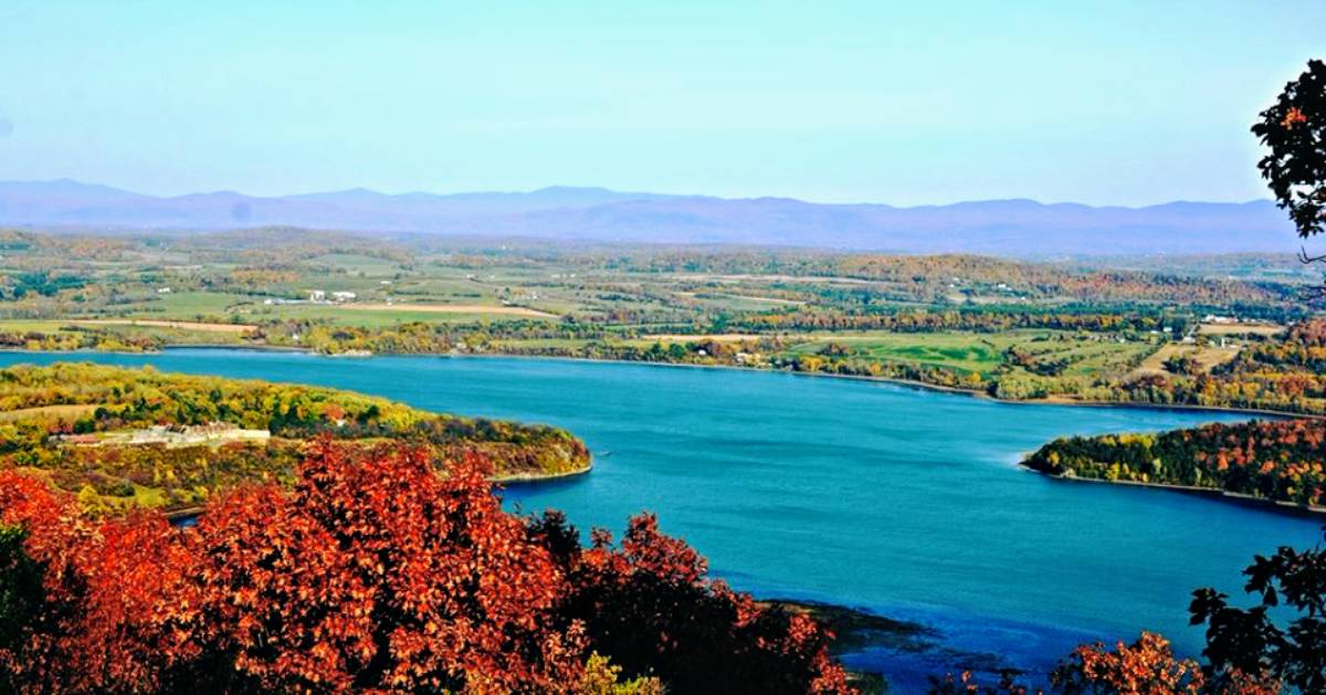 fall foliage view from mountain