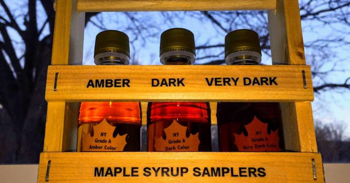 three types of maple syrup