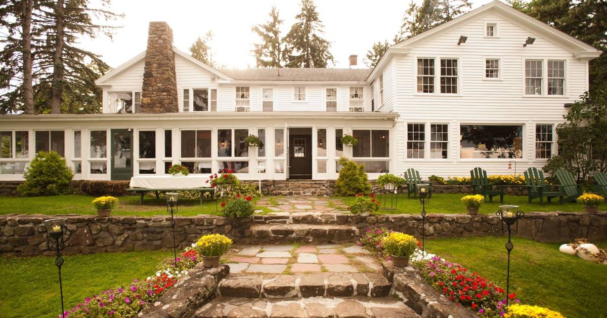 Discover Romantic Bed And Breakfasts In & Near Lake George