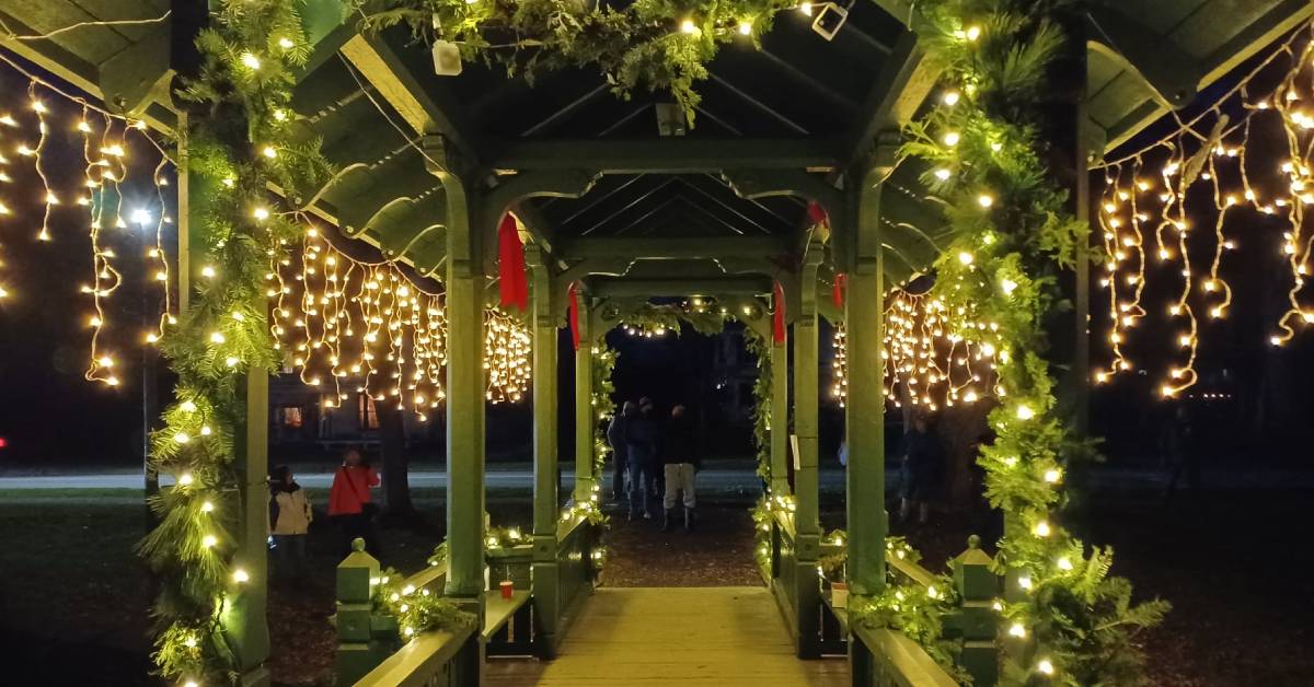 footbridge decorated for the holidays