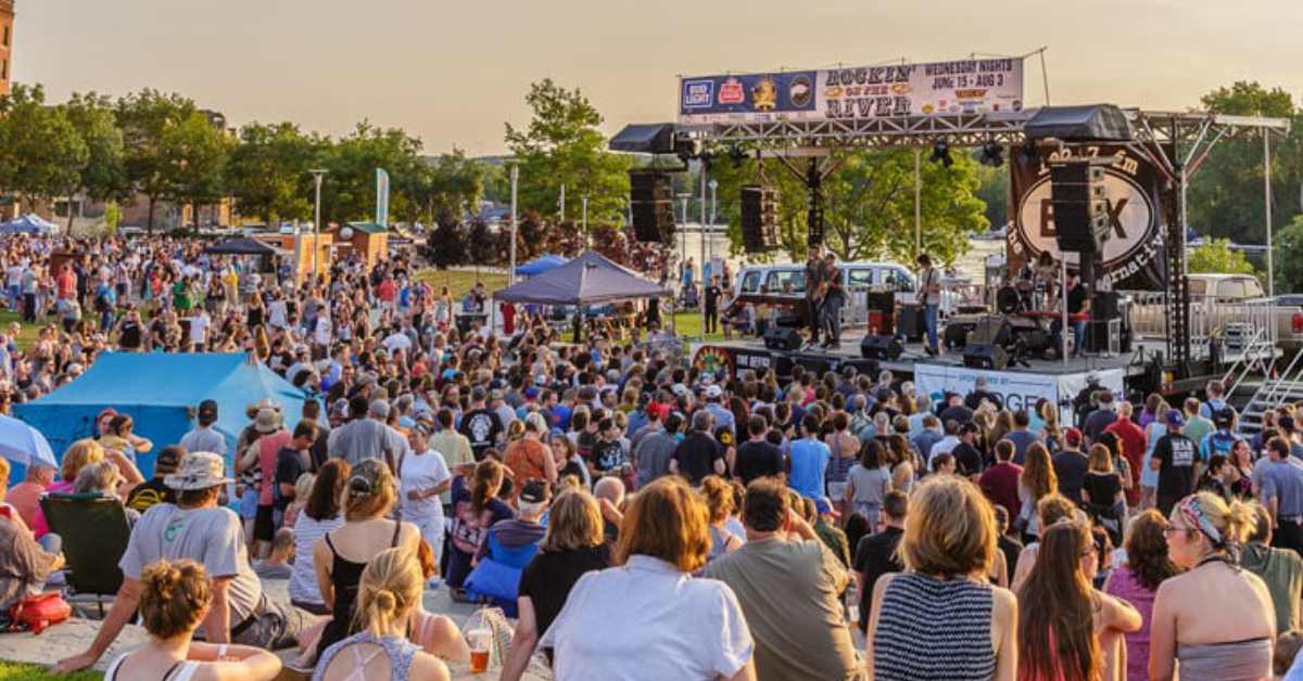 crowd at Rockin' on the River watching band on stage