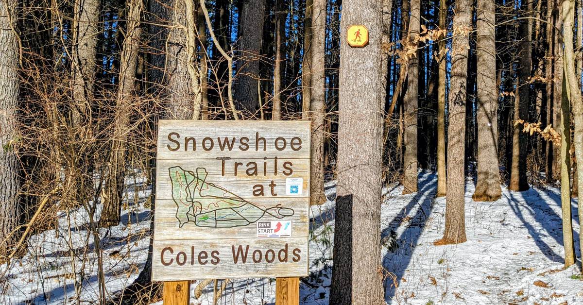 snowshoe trails at coles woods sign