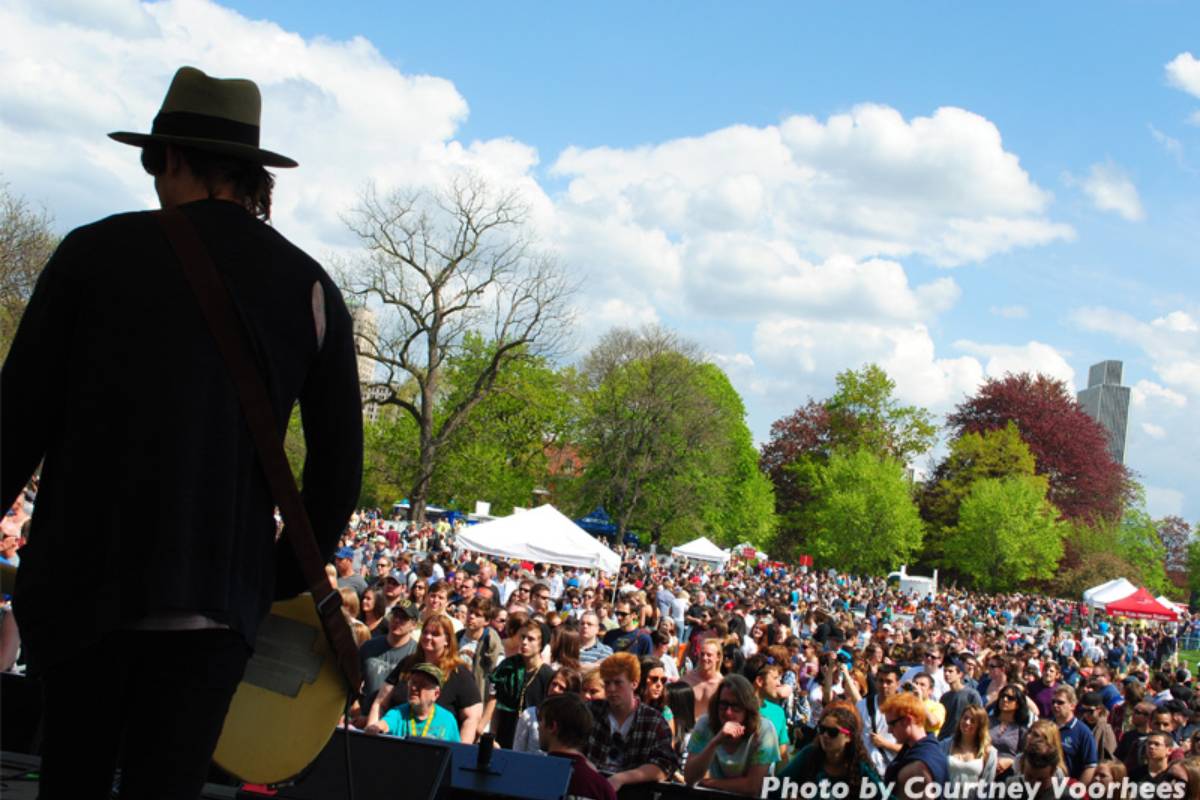 people at an outdoor concert