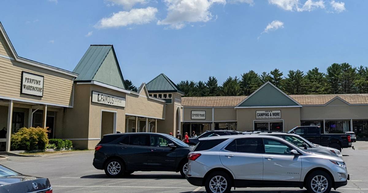 outlets parking lot and shops