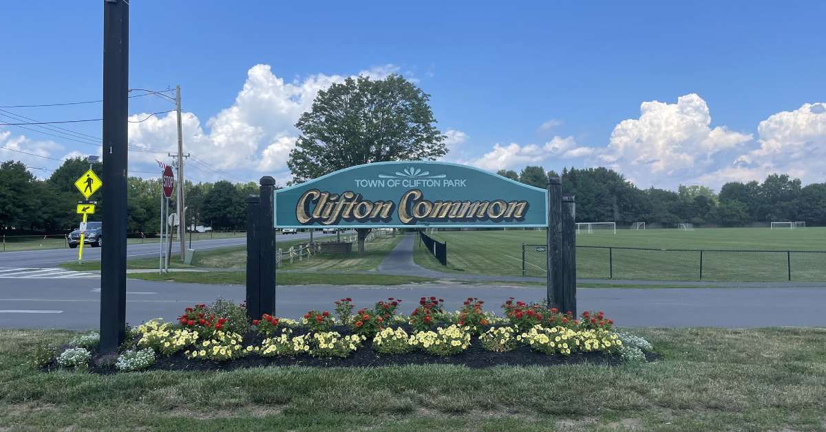 clifton common park sign