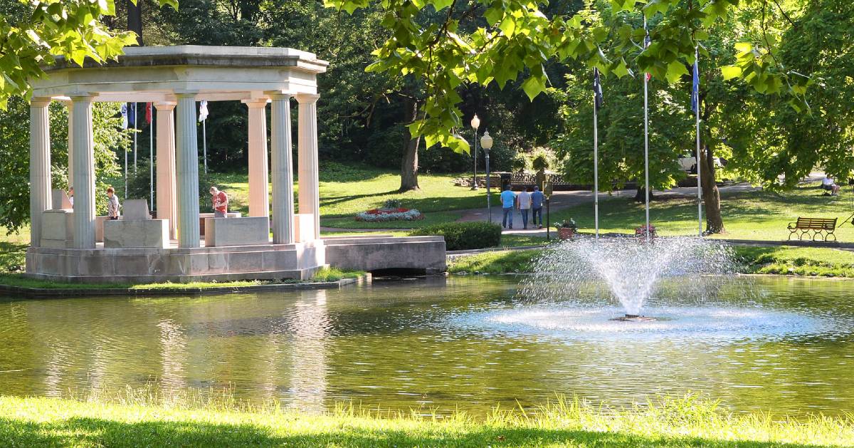 fountain in park