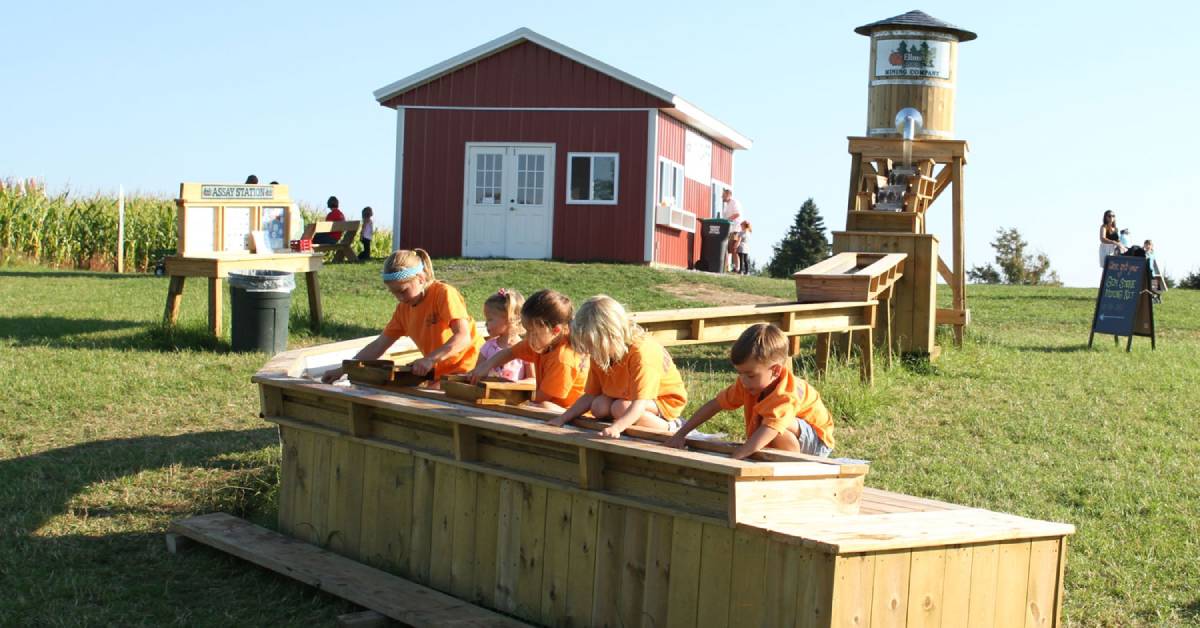 kids mining for gemstones at ellms family farm