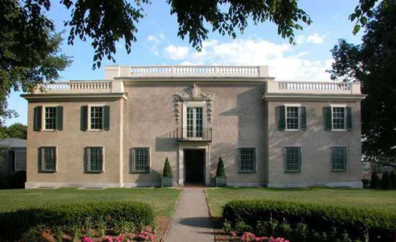 the hyde exterior