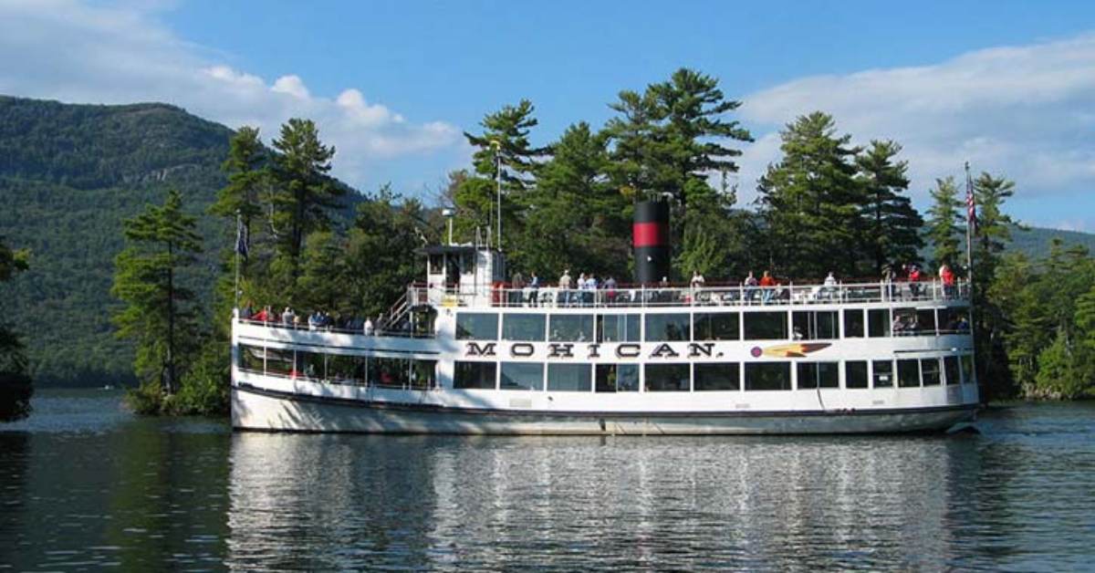 the second Mohican steamboat on Lake George