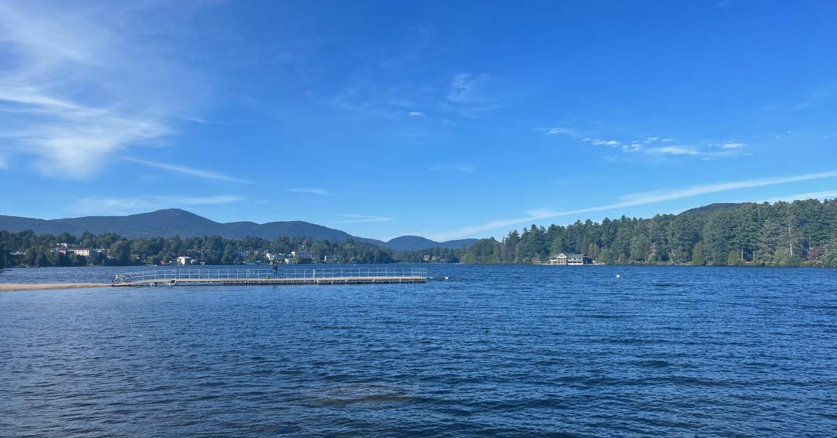 mirror lake scenic view