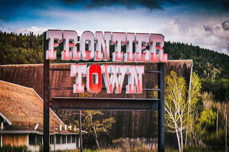 Decrepit sign for former theme park, Frontier Town in North Hudson NY