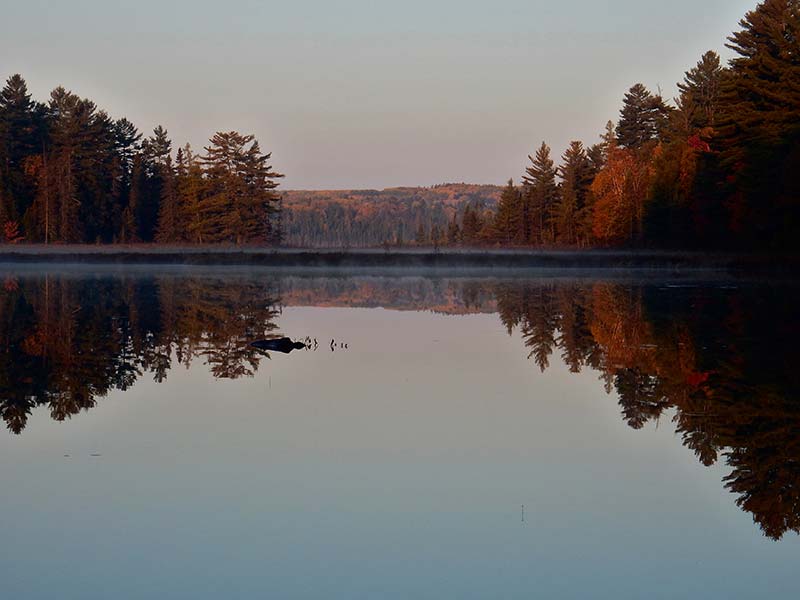 Autmn view of Spectacle Lake in Stratford NY