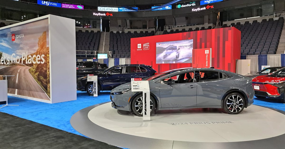 gray car at albany auto show