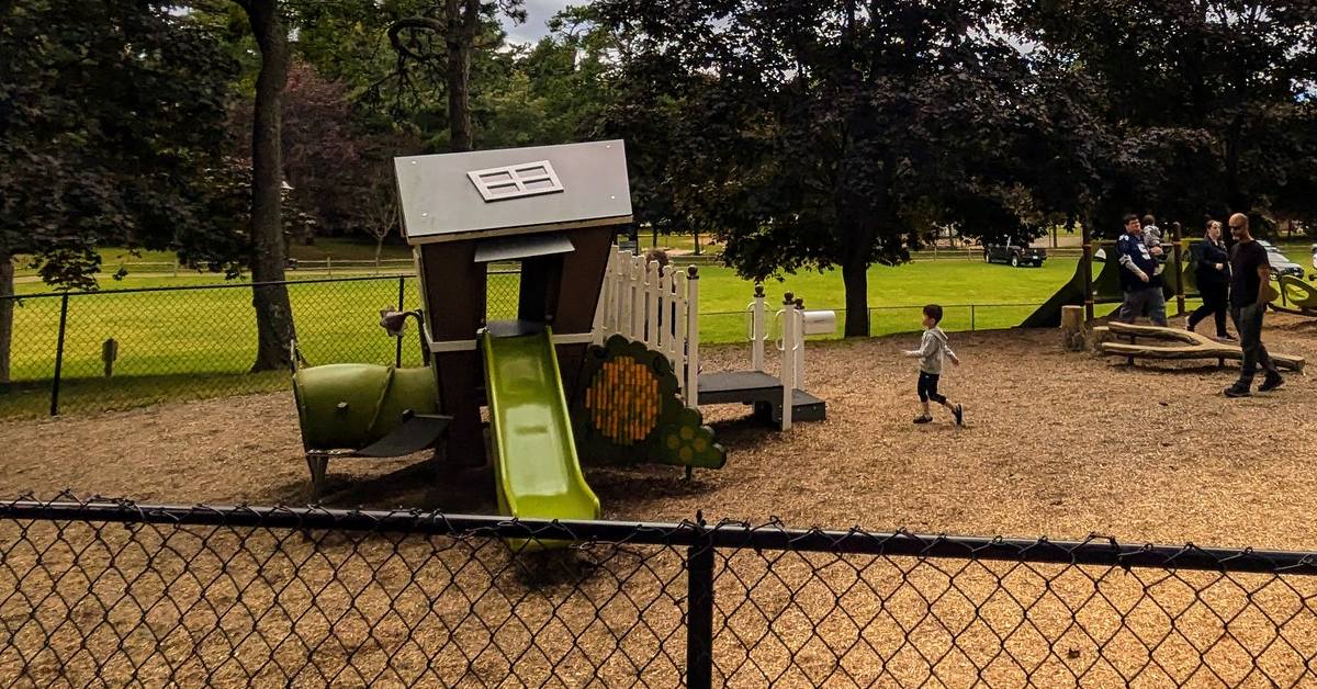 cook park playground fenced in