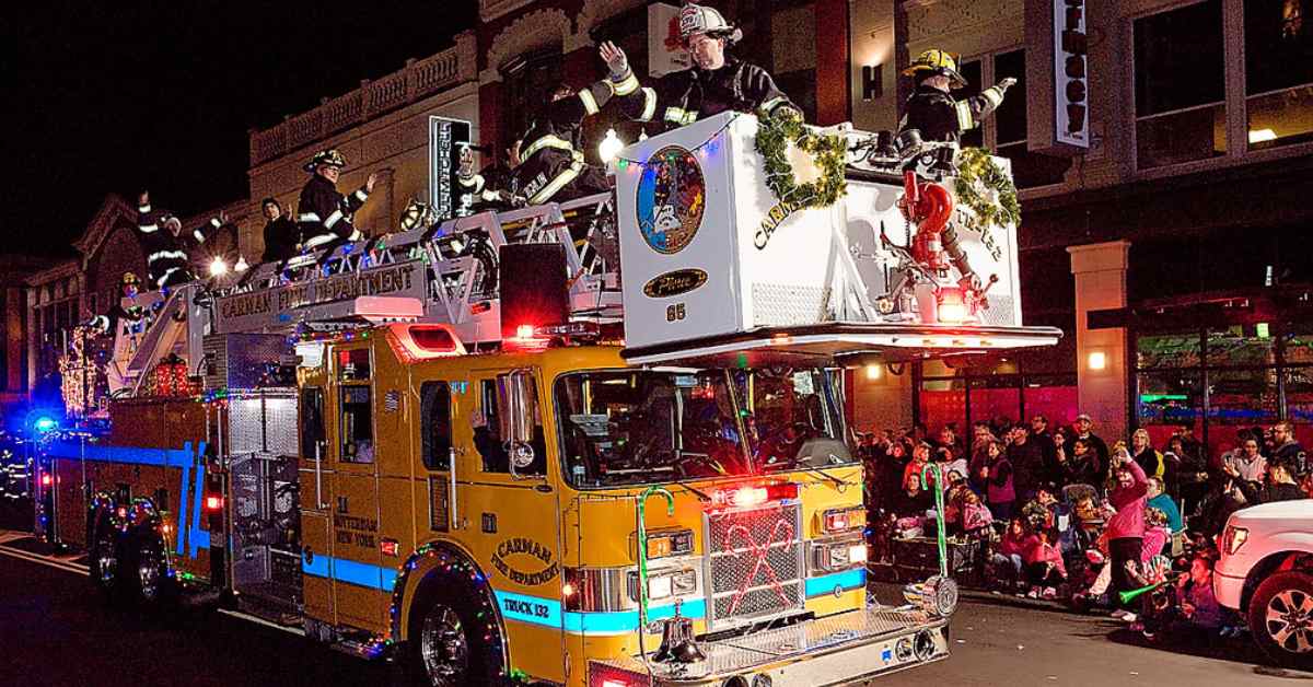 holiday decorated firetruck