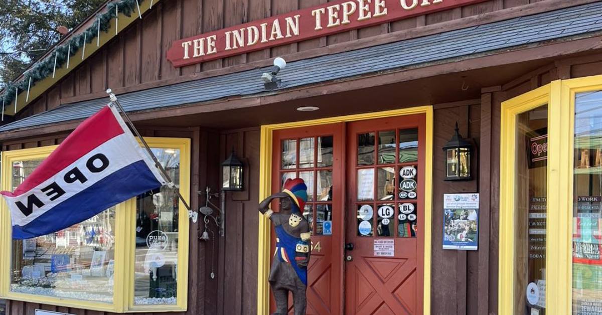 exterior of indian tepee gift shop