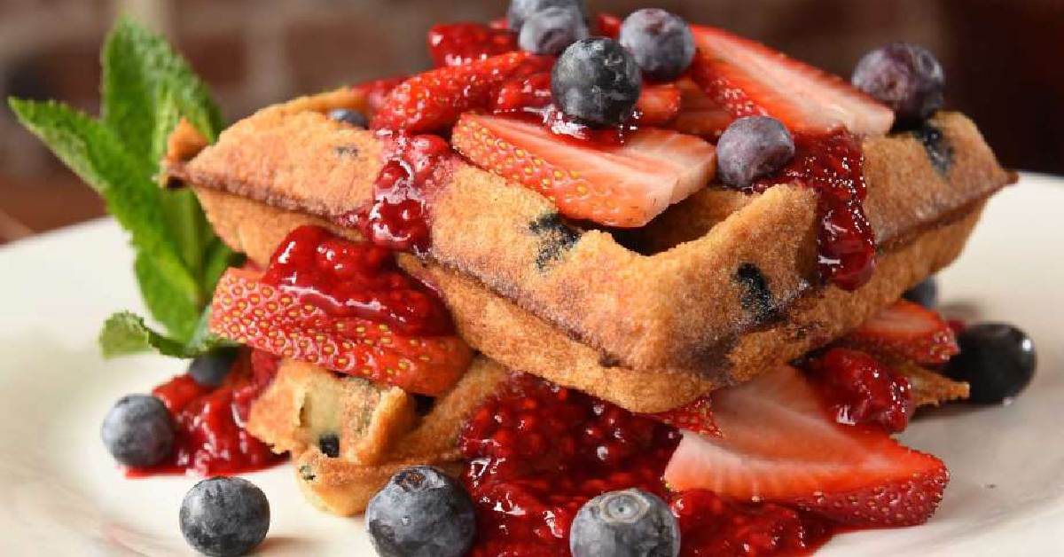 waffles with berries