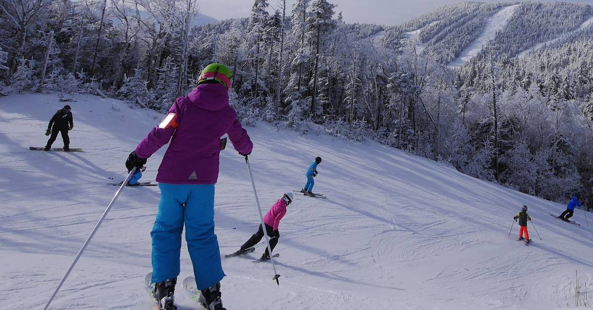 people skiing