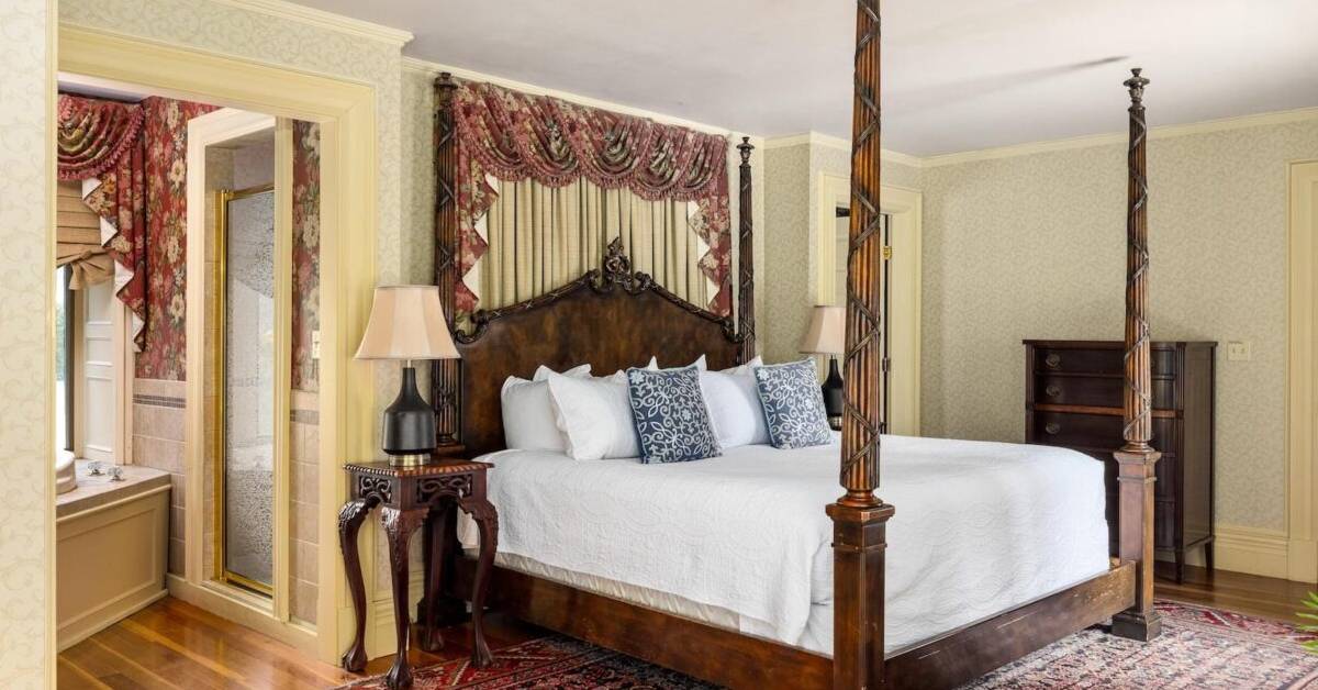 guest room at the erlowest