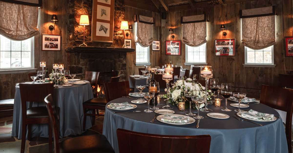 dining room with round tables