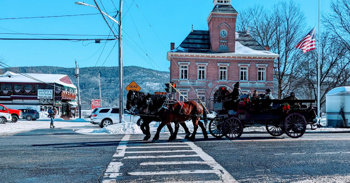 horse and carriage ride in Lake George.