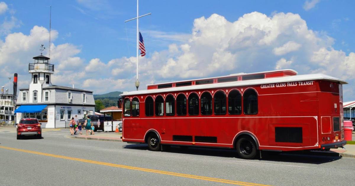 red trolley in lake george