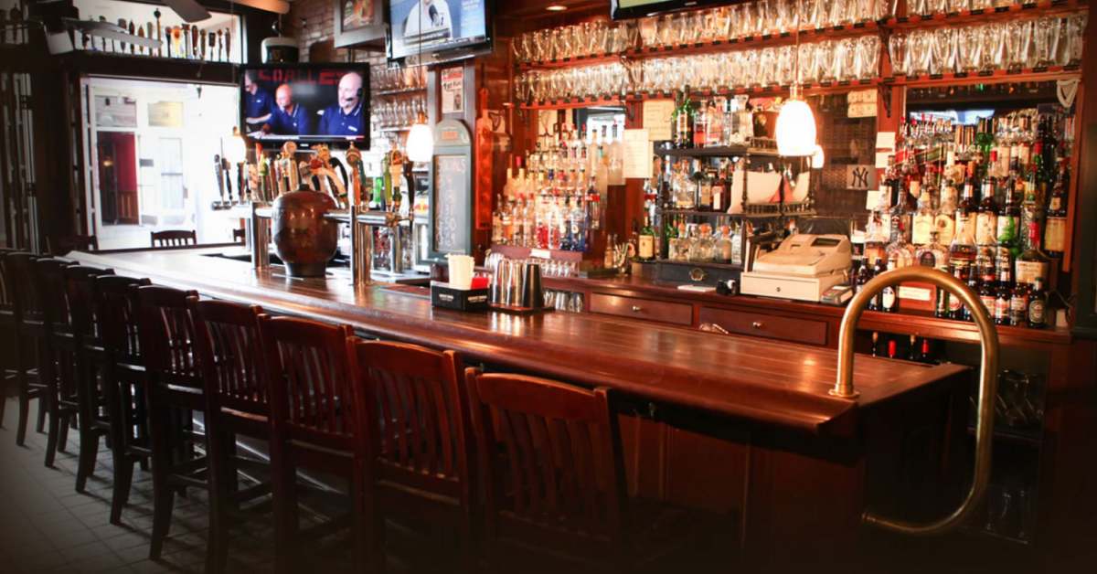 saratoga city tavern bar