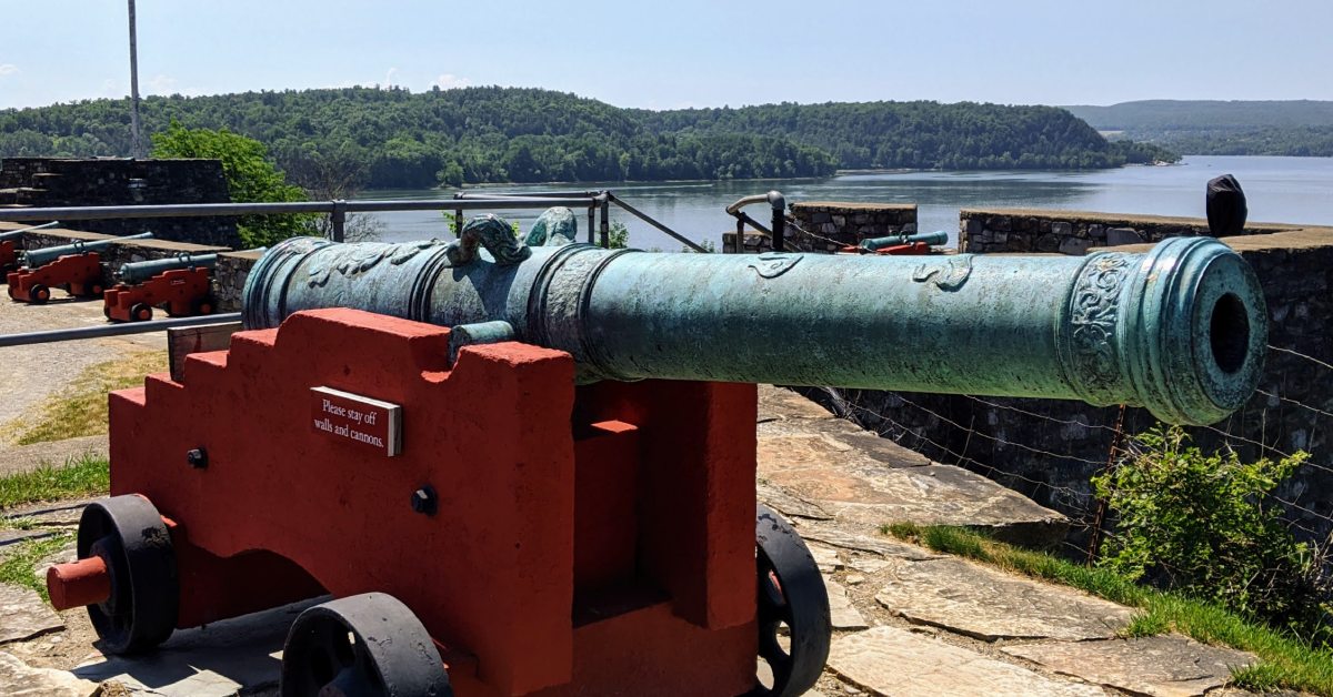 cannons and view at fort ticonderoga