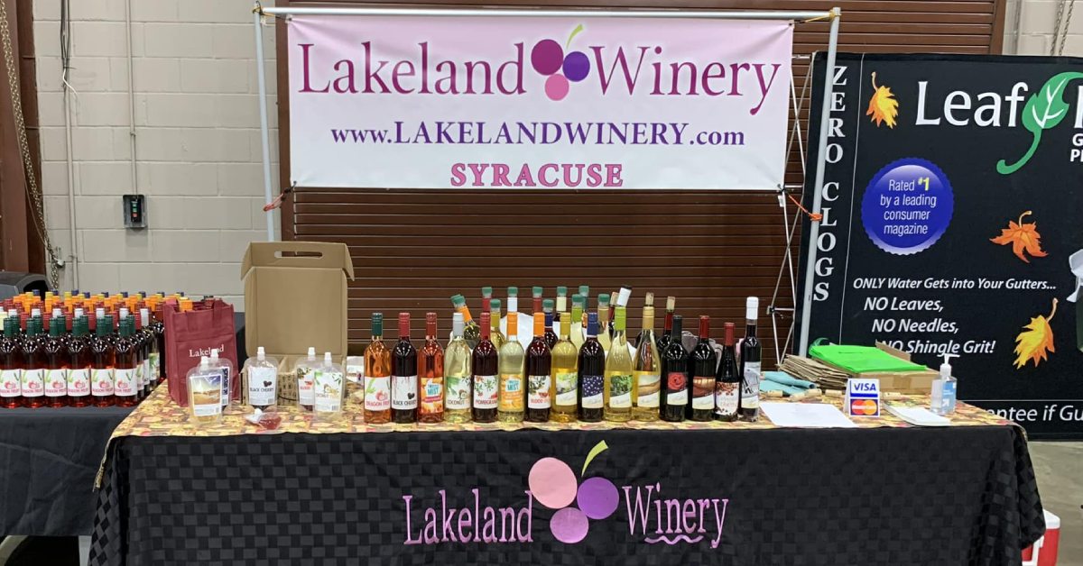 lakeland winery booth