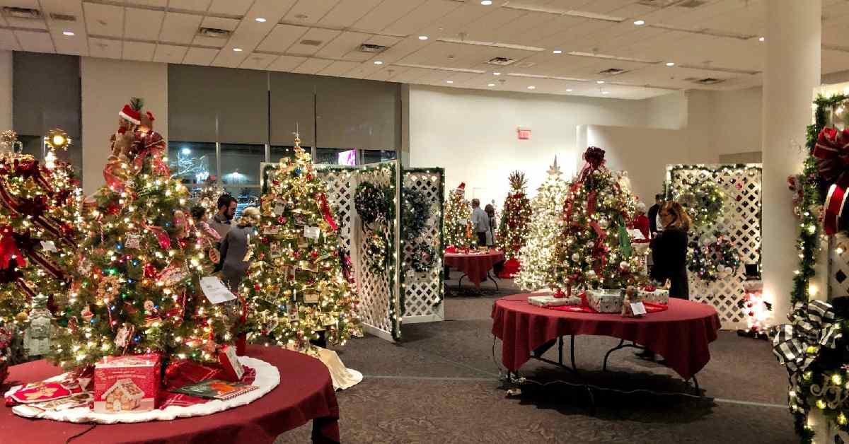 Saratoga festival of trees